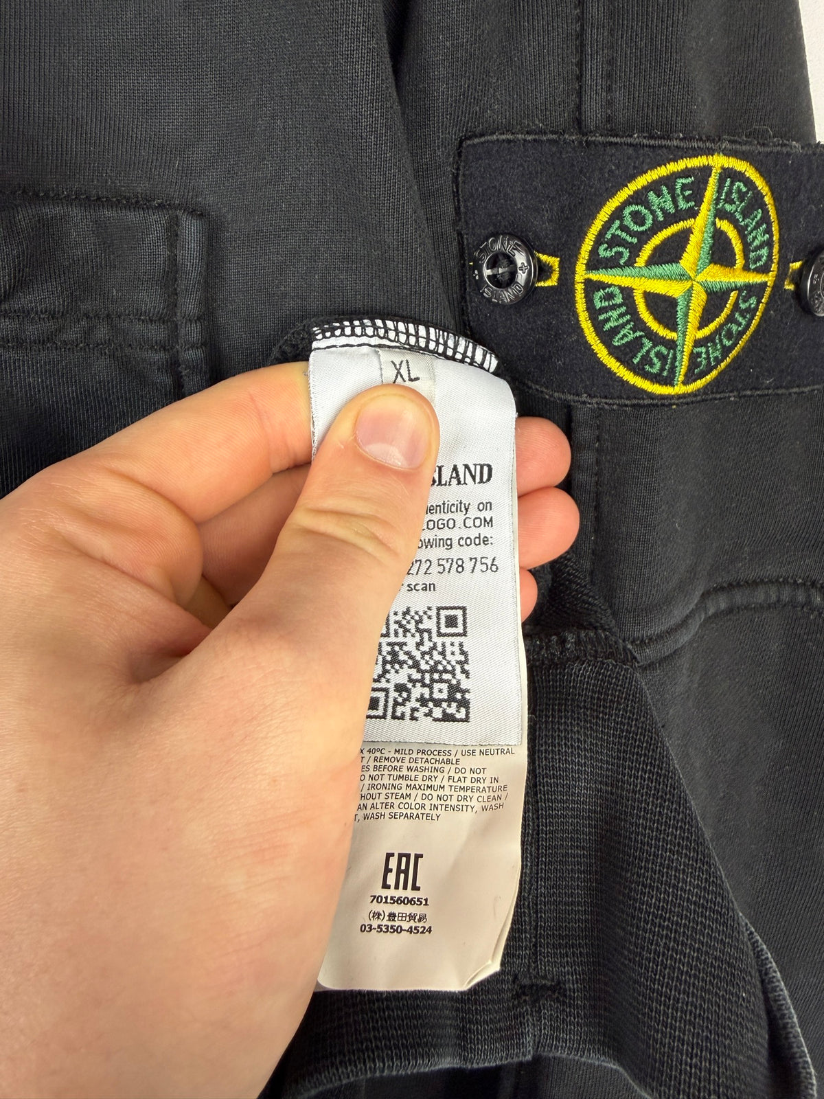 Felpa nera con taschino sul petto Stone Island - Taglia XL