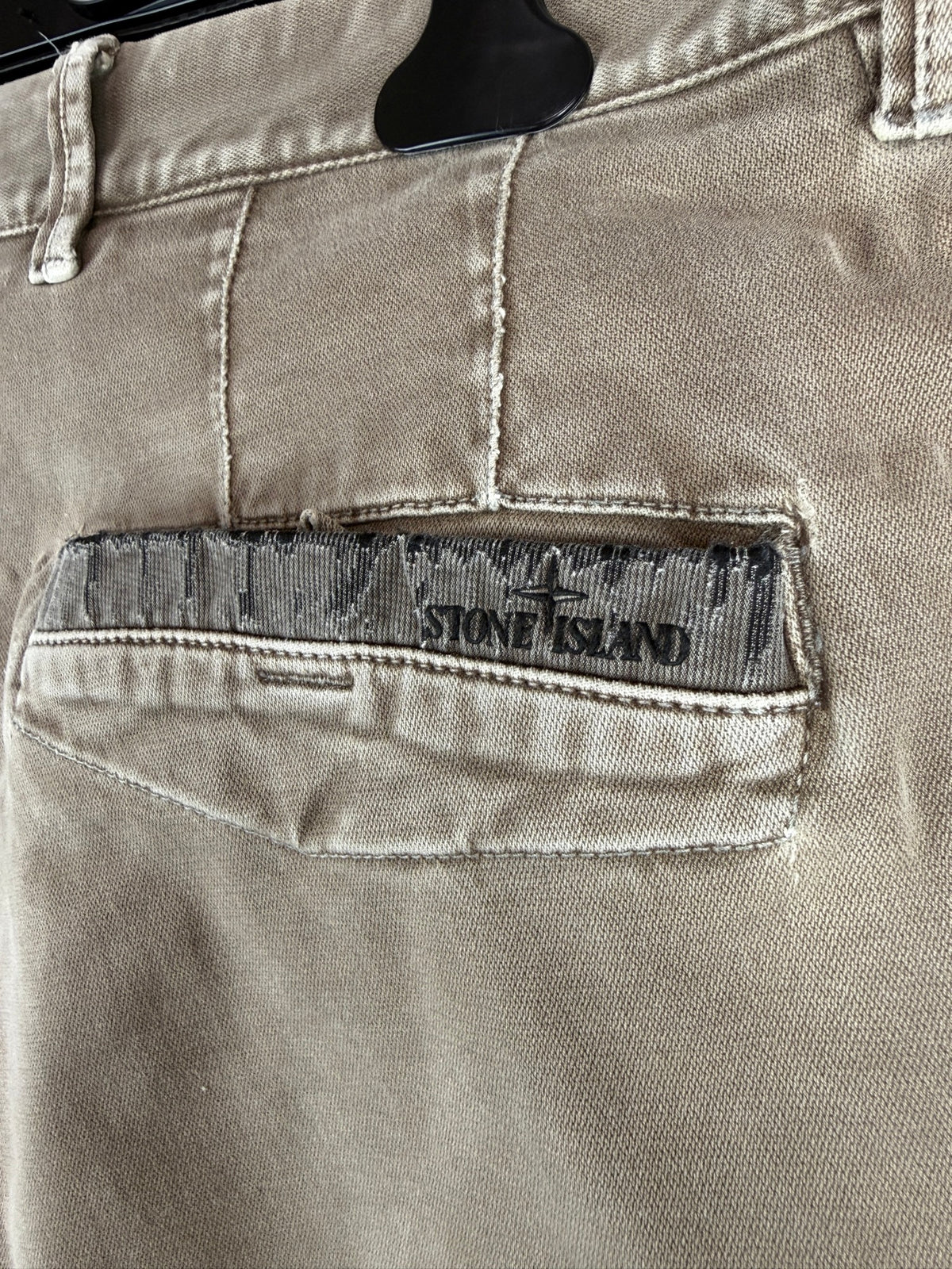 Pantaloni beige Stone Island - Taglia W36