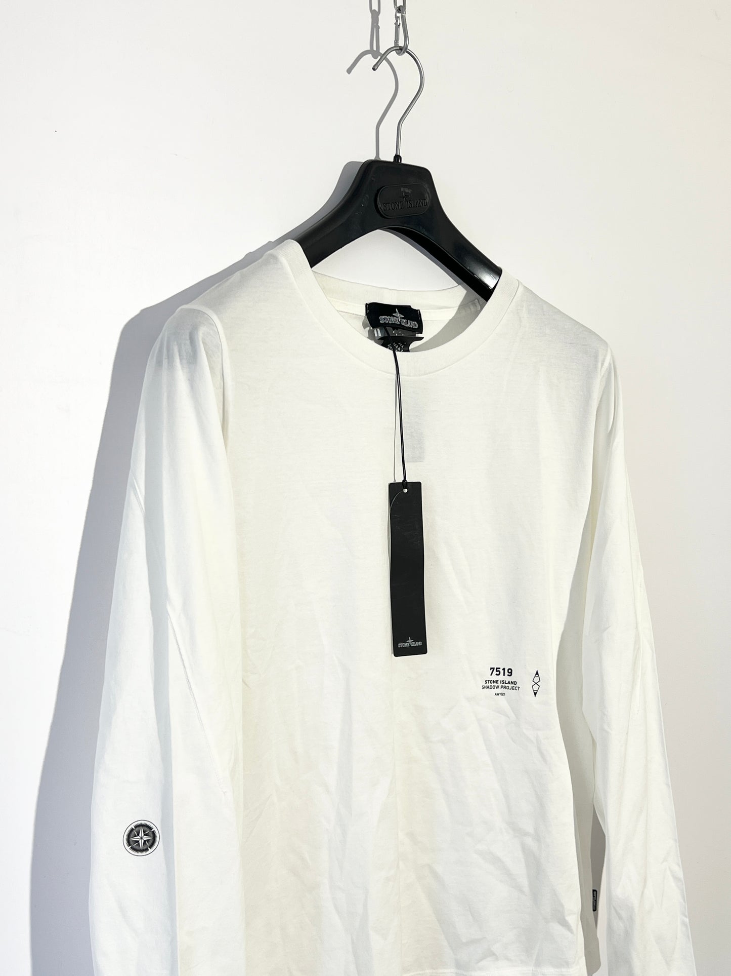 T-shirt a maniche lunghe bianca Stone Island Shadow Project (nuova con cartellino) - Taglia M