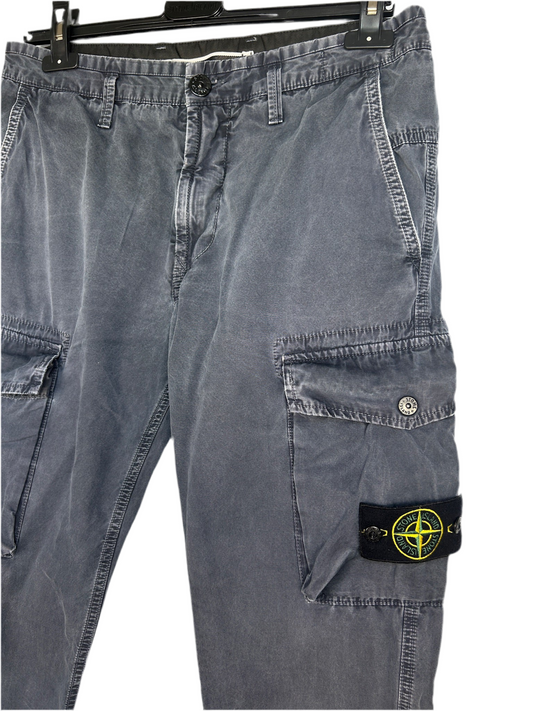 Pantaloni cargo blu Stone Island - Taglia W30