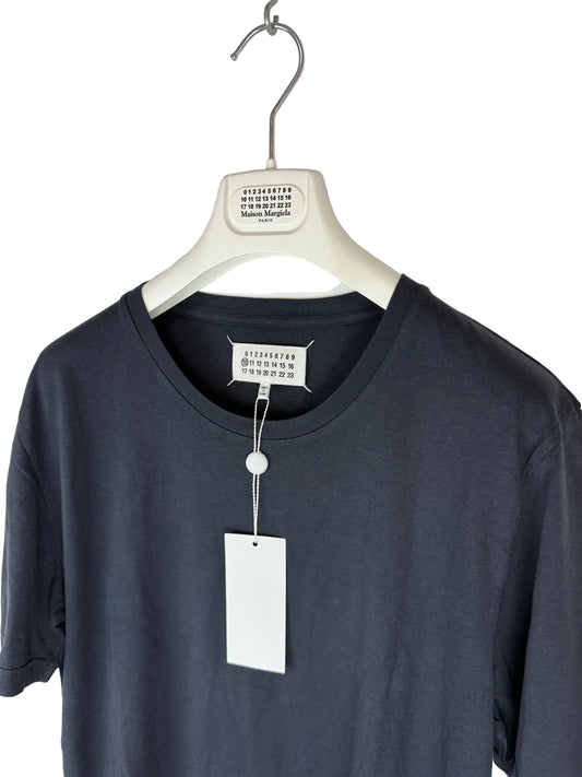 T-shirt blu navy Maison Martin Margiela (nuova con cartellino) - Taglia M