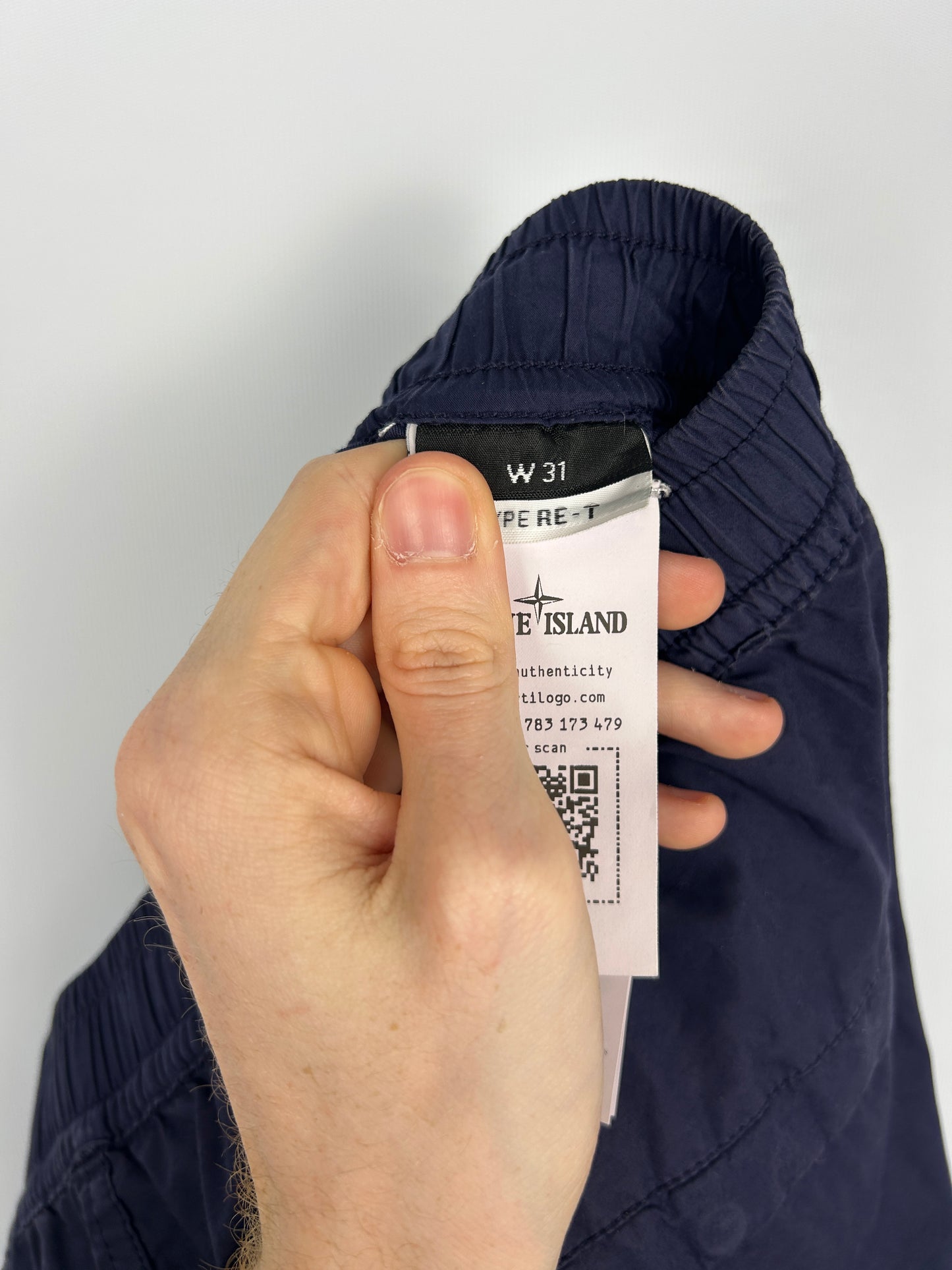 Pantaloni cargo blu accorciabili Stone Island - Taglia W31