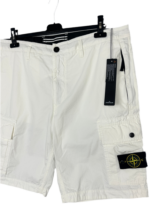 Pantaloncini cargo bianchi Stone Island (nuovi con cartellino) - Taglia W38