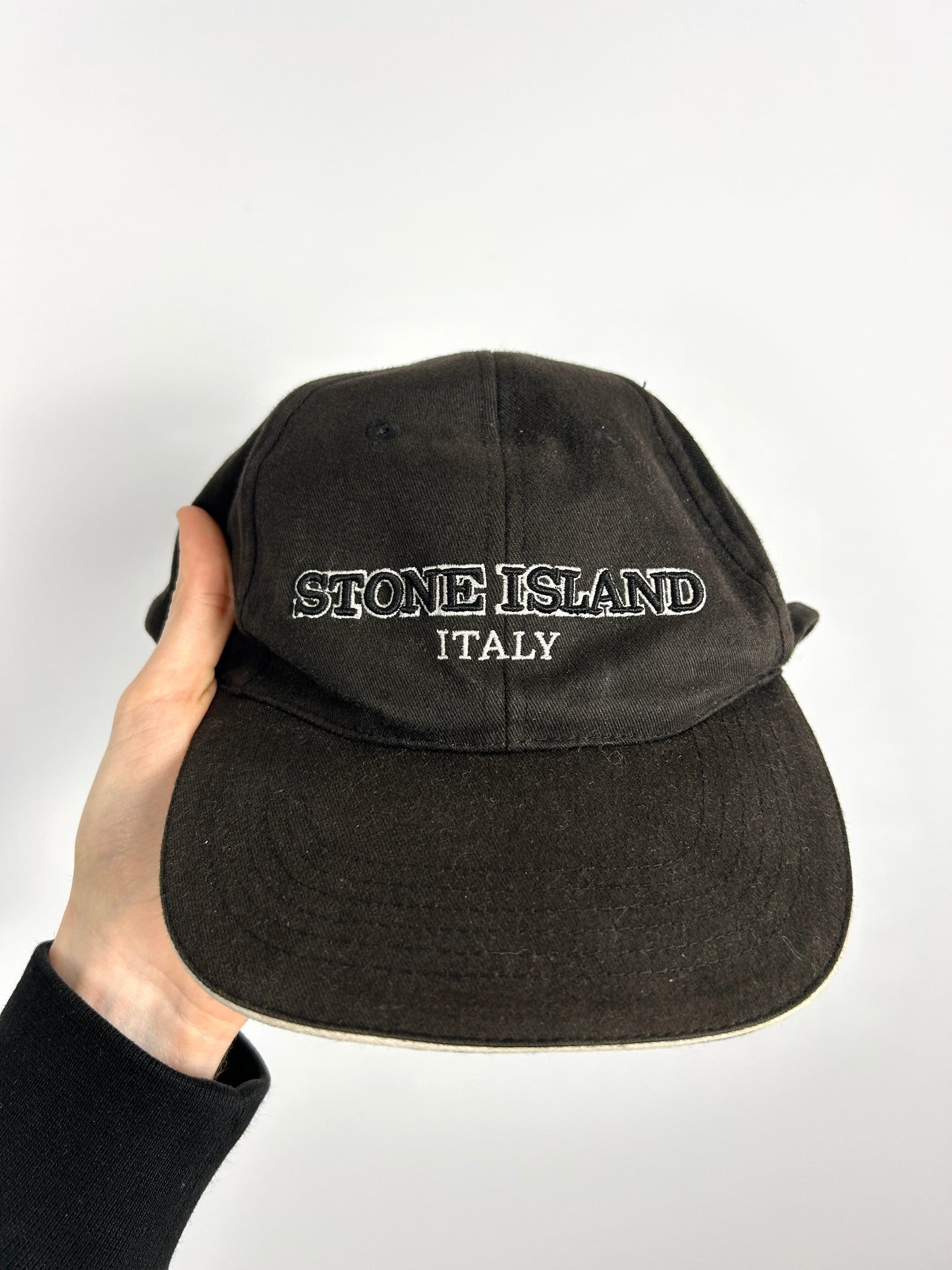 Cappello con visiera nero vintage Stone Island - Taglia L