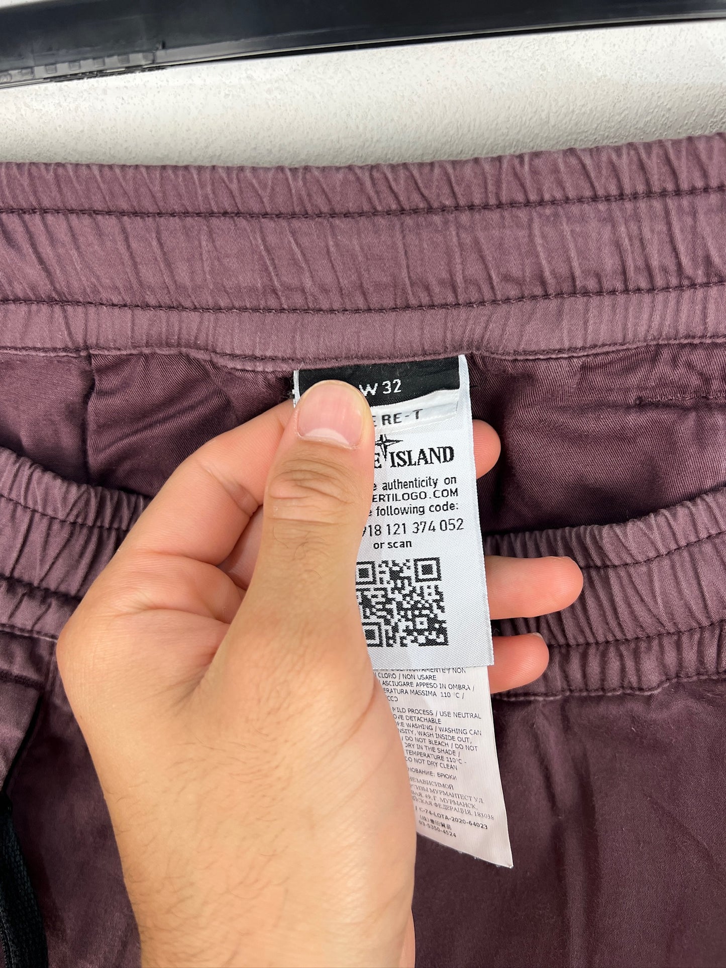 Pantaloni cargo viola Stone Island - Taglia W32