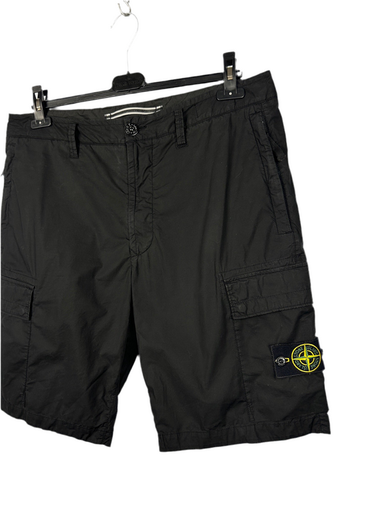 Pantaloncini cargo neri Stone Island - Taglia W33
