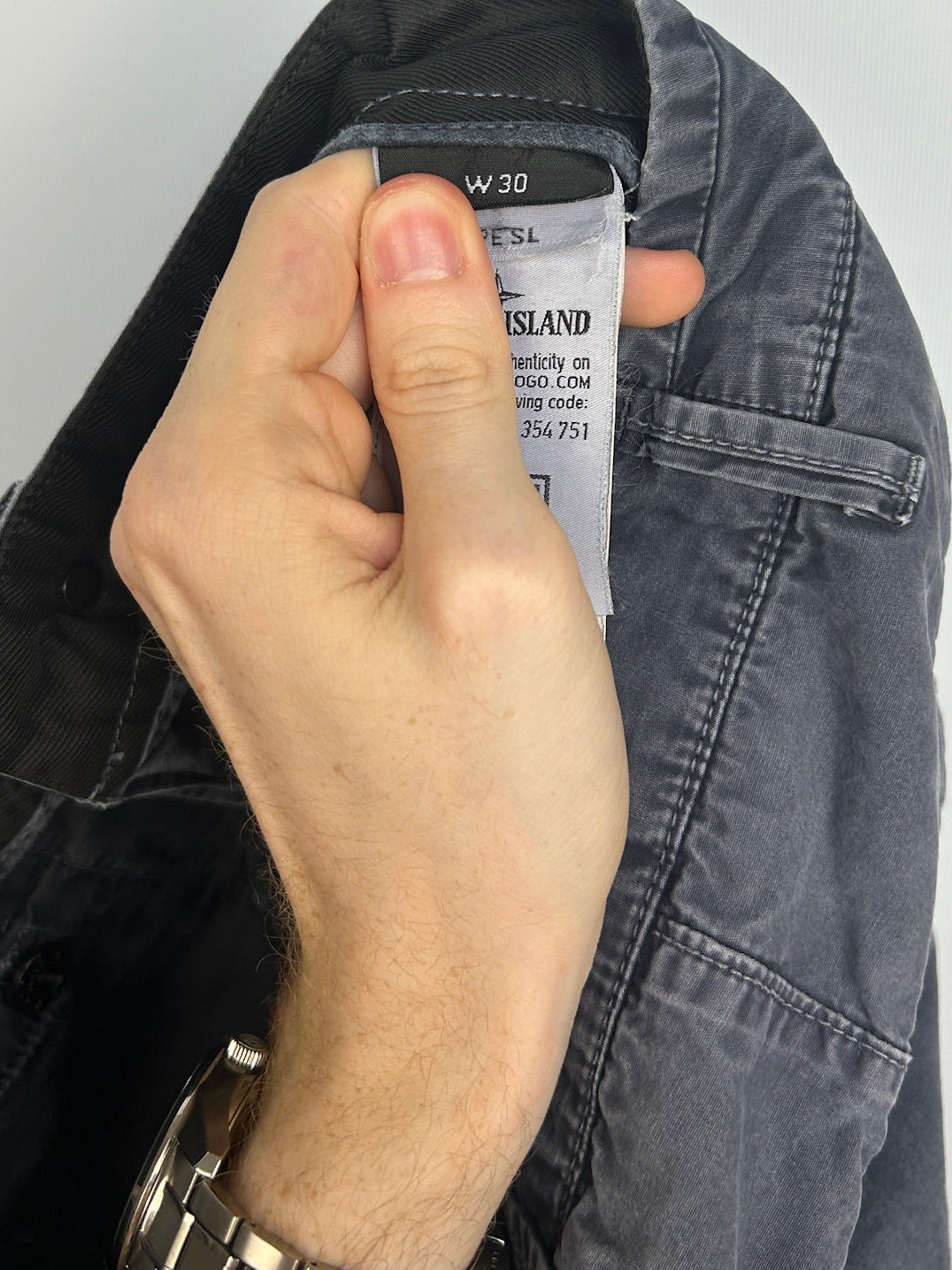 Pantaloni cargo blu Stone Island - Taglia W30