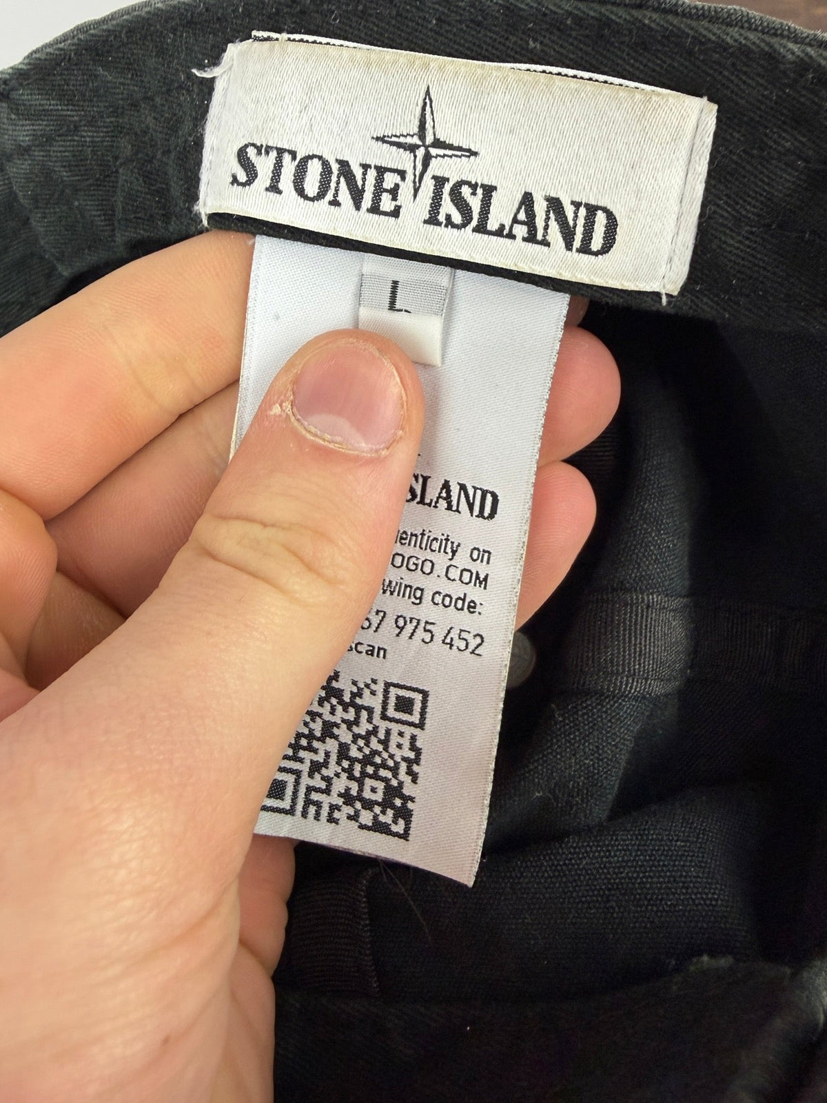 Cappello con visiera grigio scuro Stone Island - Taglia L