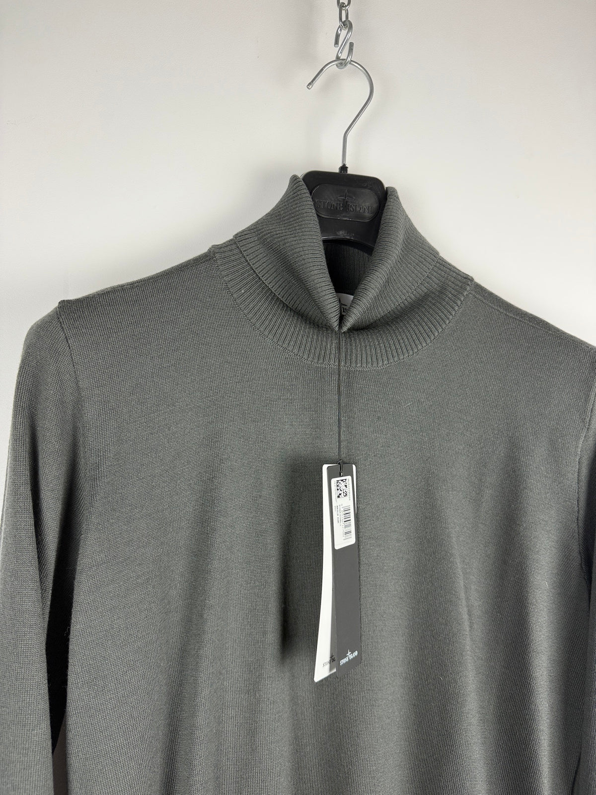 Maglione dolcevita grigio Stone Island (nuovo con cartellino) - Taglia S