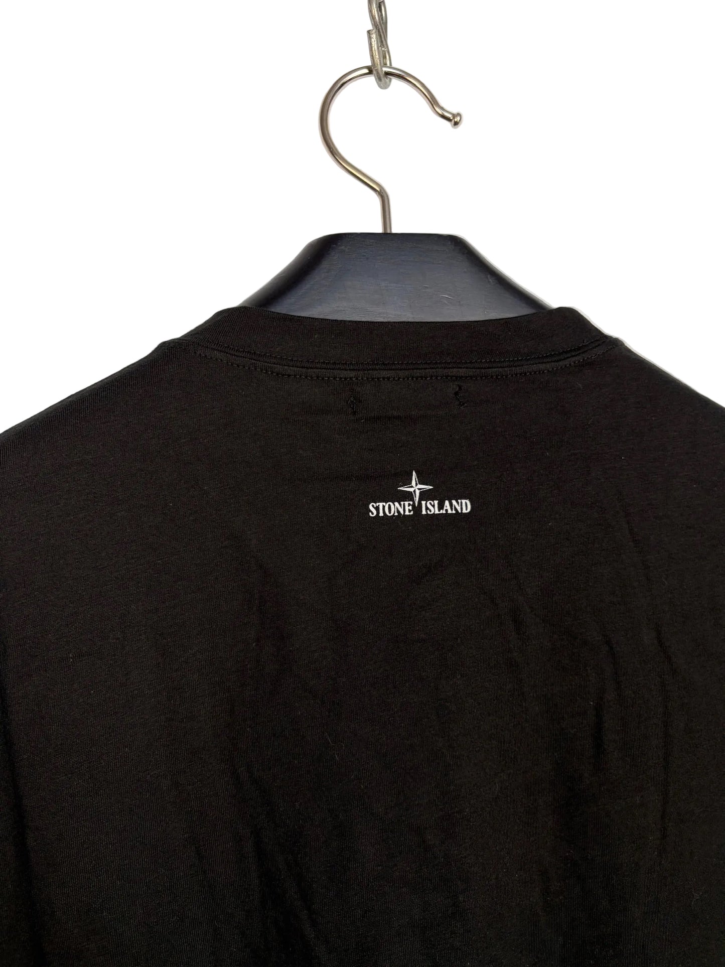 T-shirt nera Stone Island de la Guarda - Taglia L