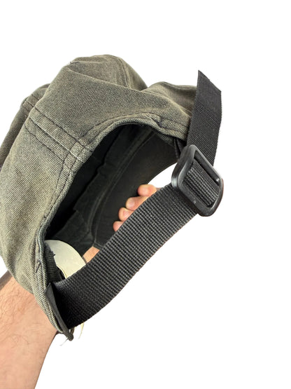 Cappello con visiera grigio scuro Stone Island - Taglia L