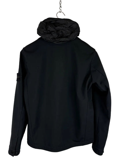 Giacca Soft Shell-R nera con zip e cappuccio Stone Island - Taglia M