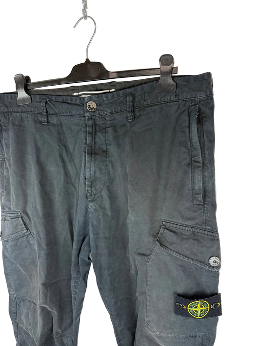 Pantaloni cargo neri Stone Island - Taglia W36