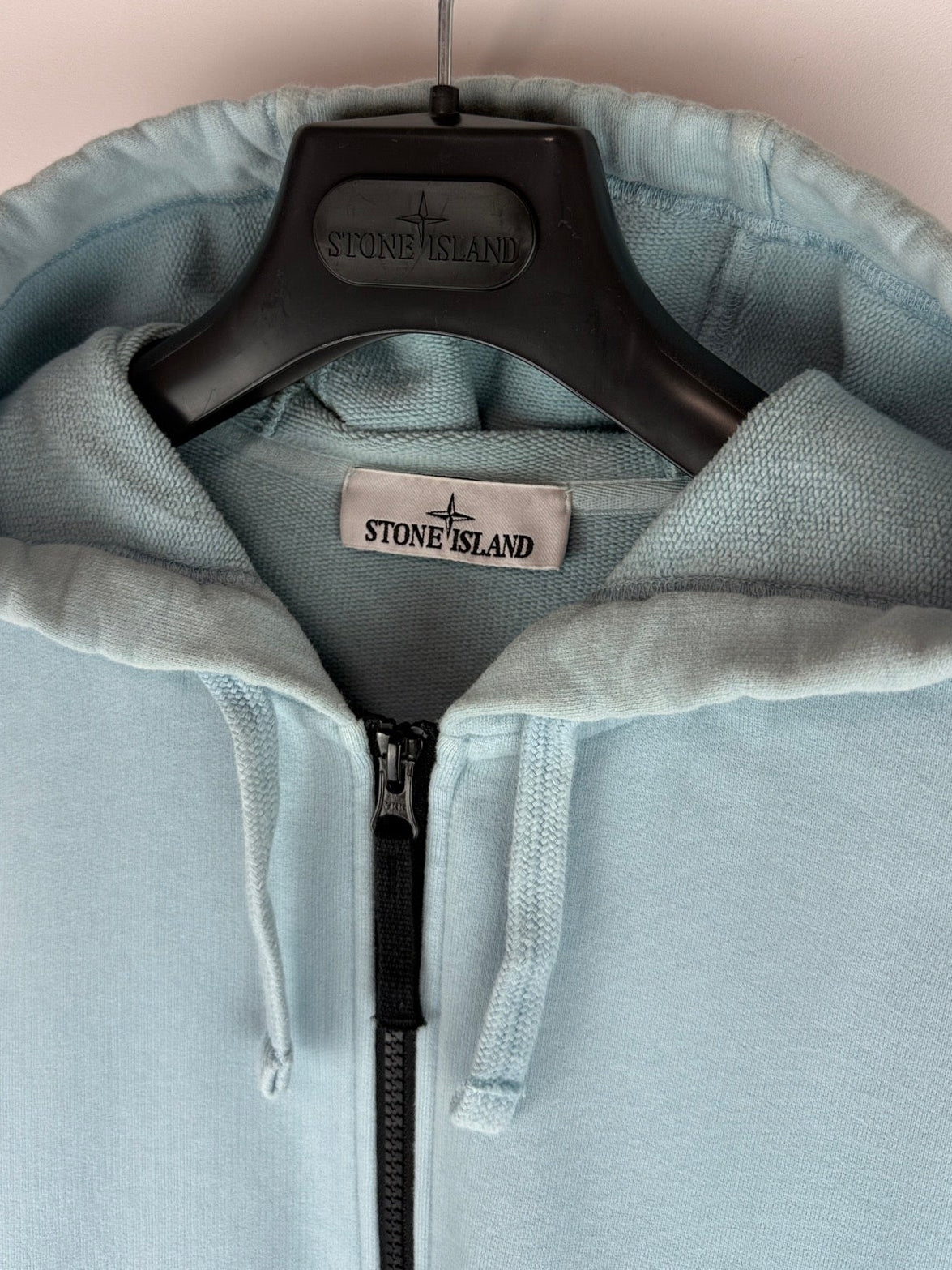 Felpa azzurra con zip e cappuccio Stone Island - Taglia M