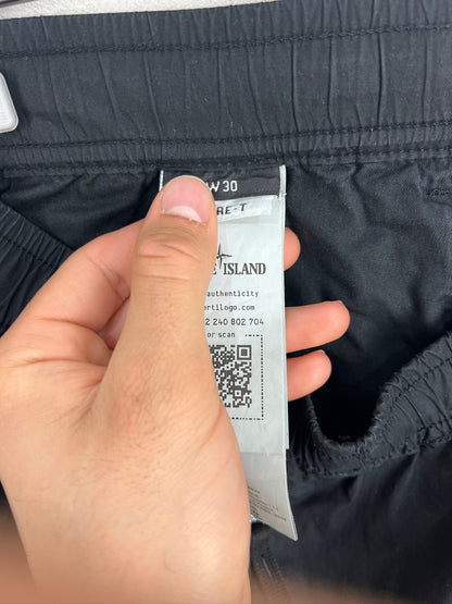 Pantaloni cargo neri Stone Island - Taglia W30