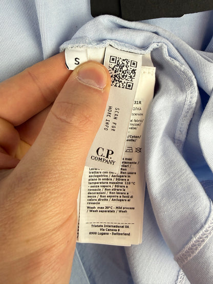 T-shirt azzurra C.P. Company (nuova con cartellino) - Taglia S