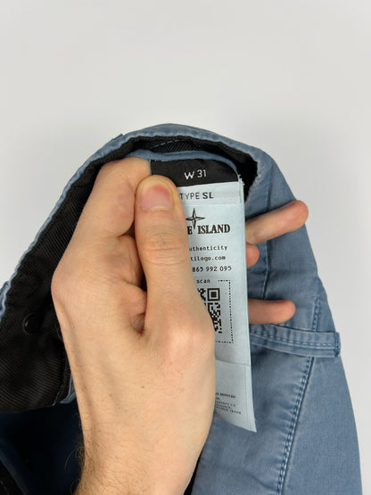 Pantaloncini cargo blu Stone Island (nuovi con cartellino) - Taglia W31
