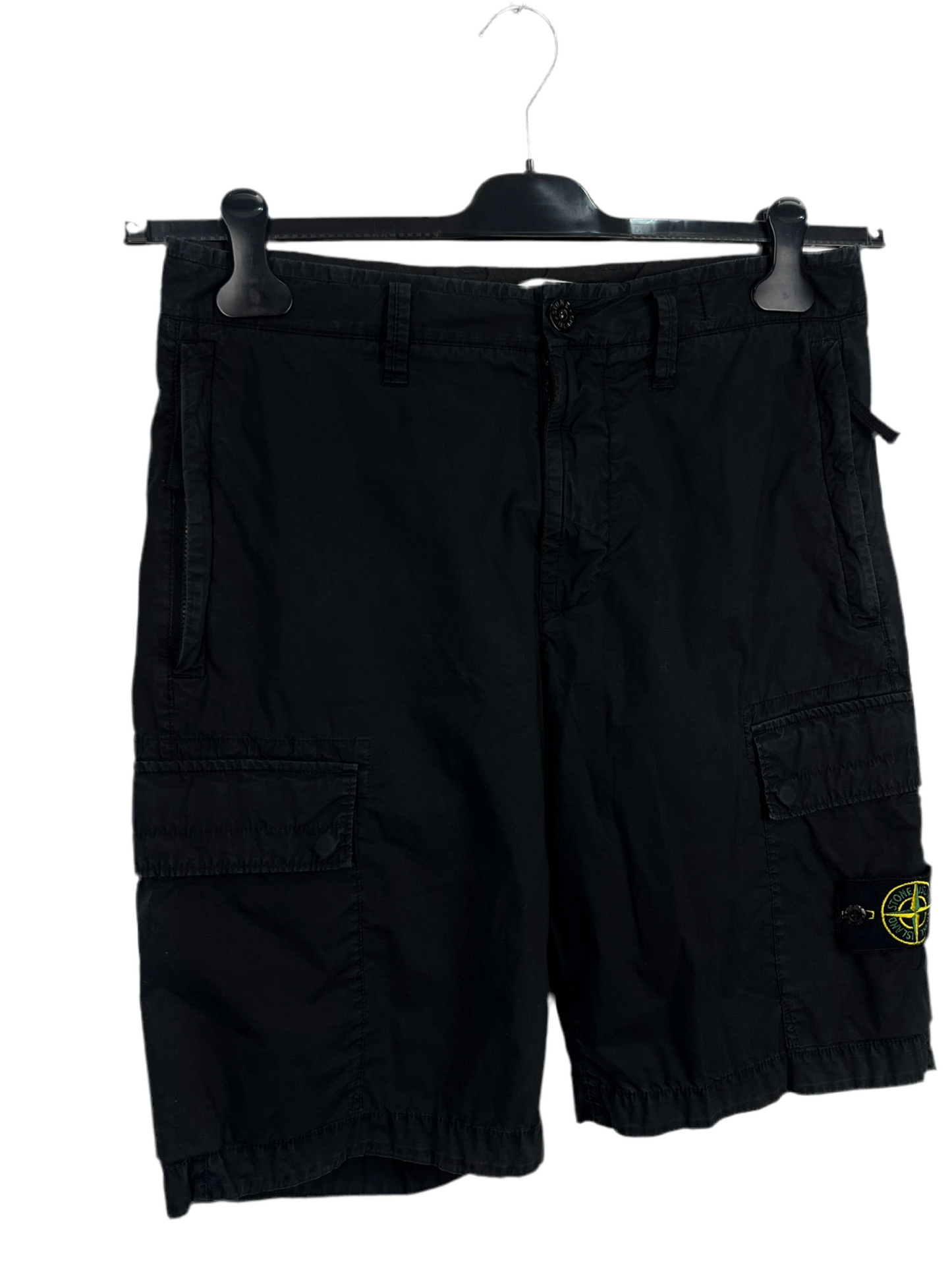 Pantaloncini cargo neri Stone Island - Taglia W30