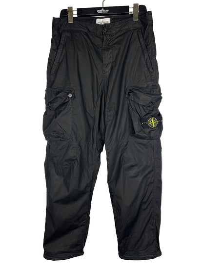Pantaloni cargo tecnici neri Stone Island - Taglia W30