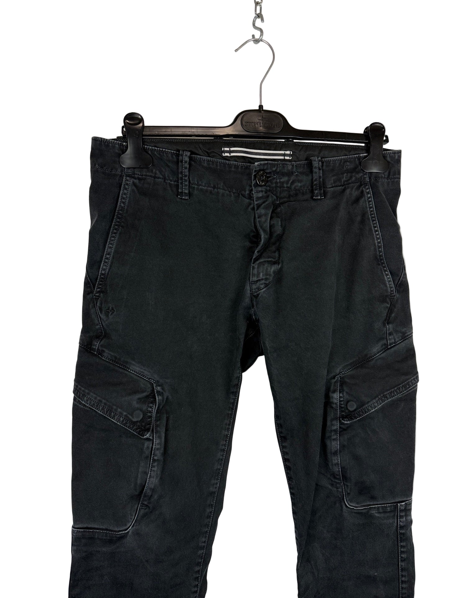 Pantaloni cargo neri Stone Island - Taglia W31
