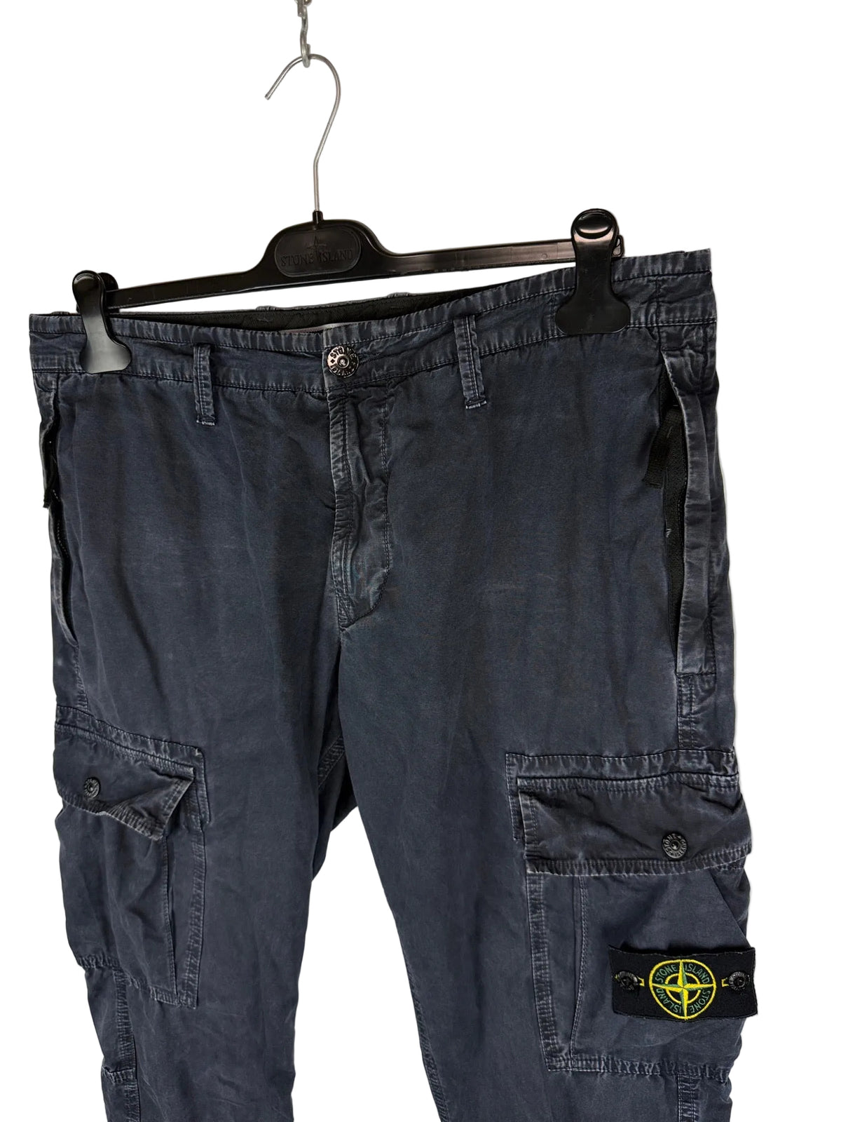 Pantaloni cargo blu navy Stone Island - Taglia W34