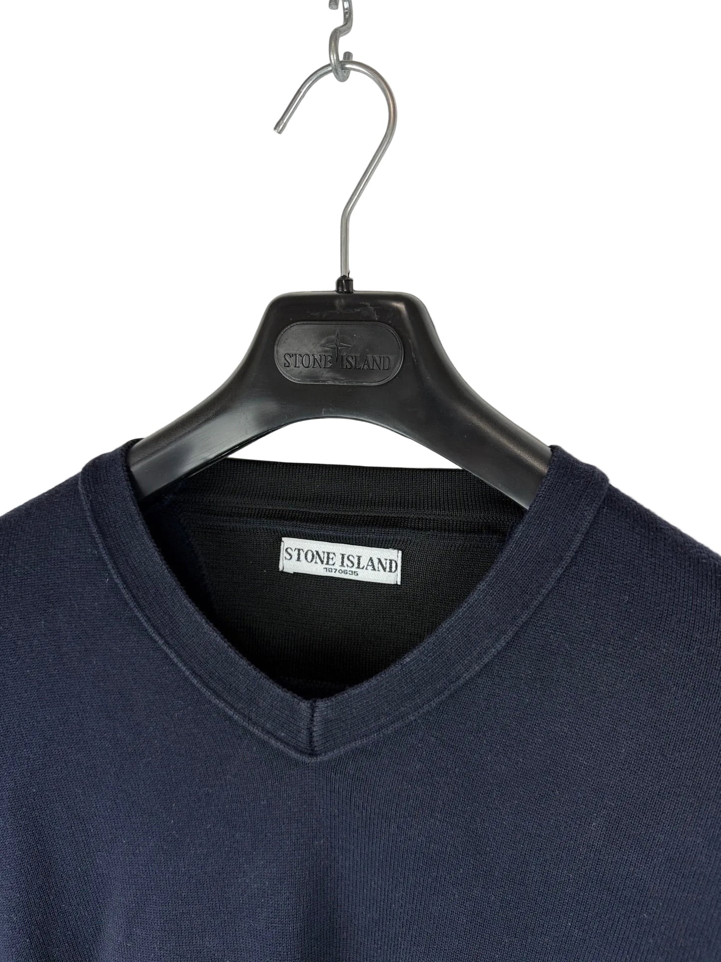 Maglione blu navy con scollo a V Stone Island - Taglia L