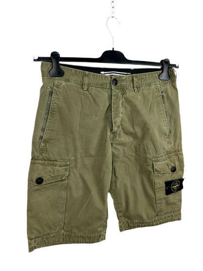 Pantaloncini cargo verde kaki Stone Island - Taglia W32