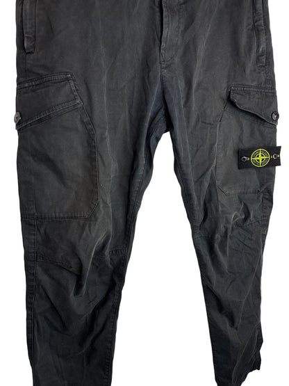 Pantaloni cargo neri Stone Island - Taglia W36