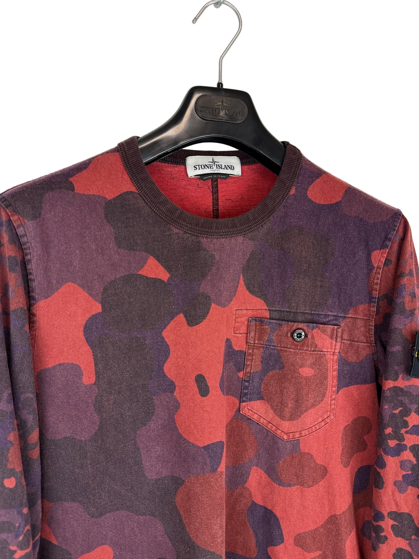 T-shirt a maniche lunghe camo rossa Stone Island - Taglia M