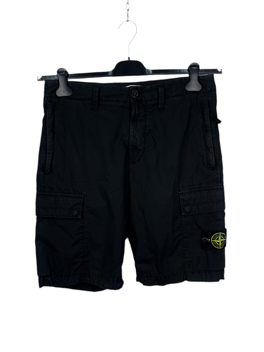 Pantaloncini cargo neri Stone Island - Taglia W30