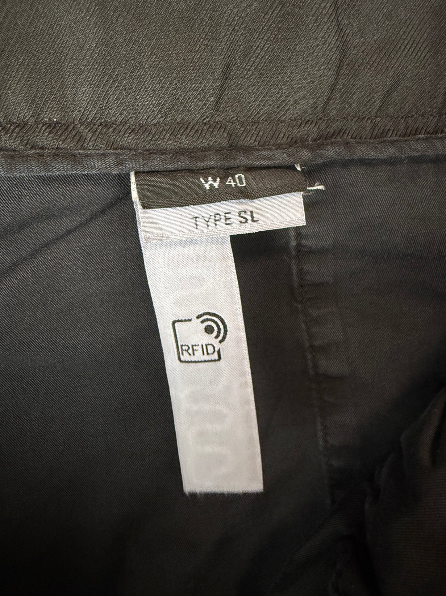 Pantaloncini cargo neri Stone Island - Taglia W40