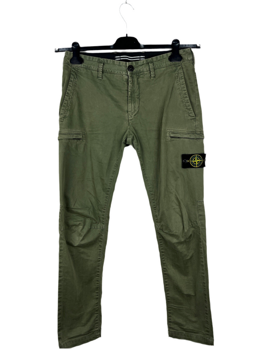 Pantaloni cargo verdi Stone Island - Taglia W30