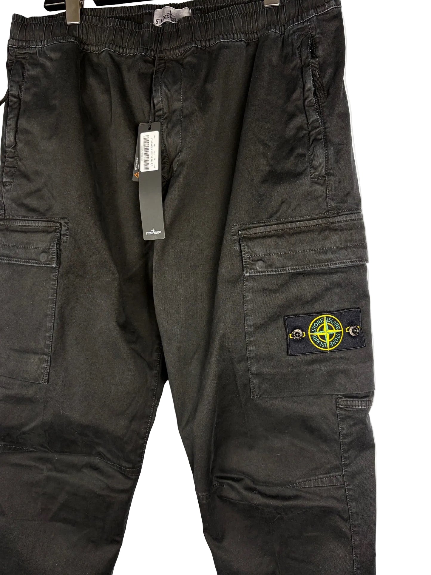 Pantaloni cargo neri Stone Island (nuovi con cartellino) - Taglia W36
