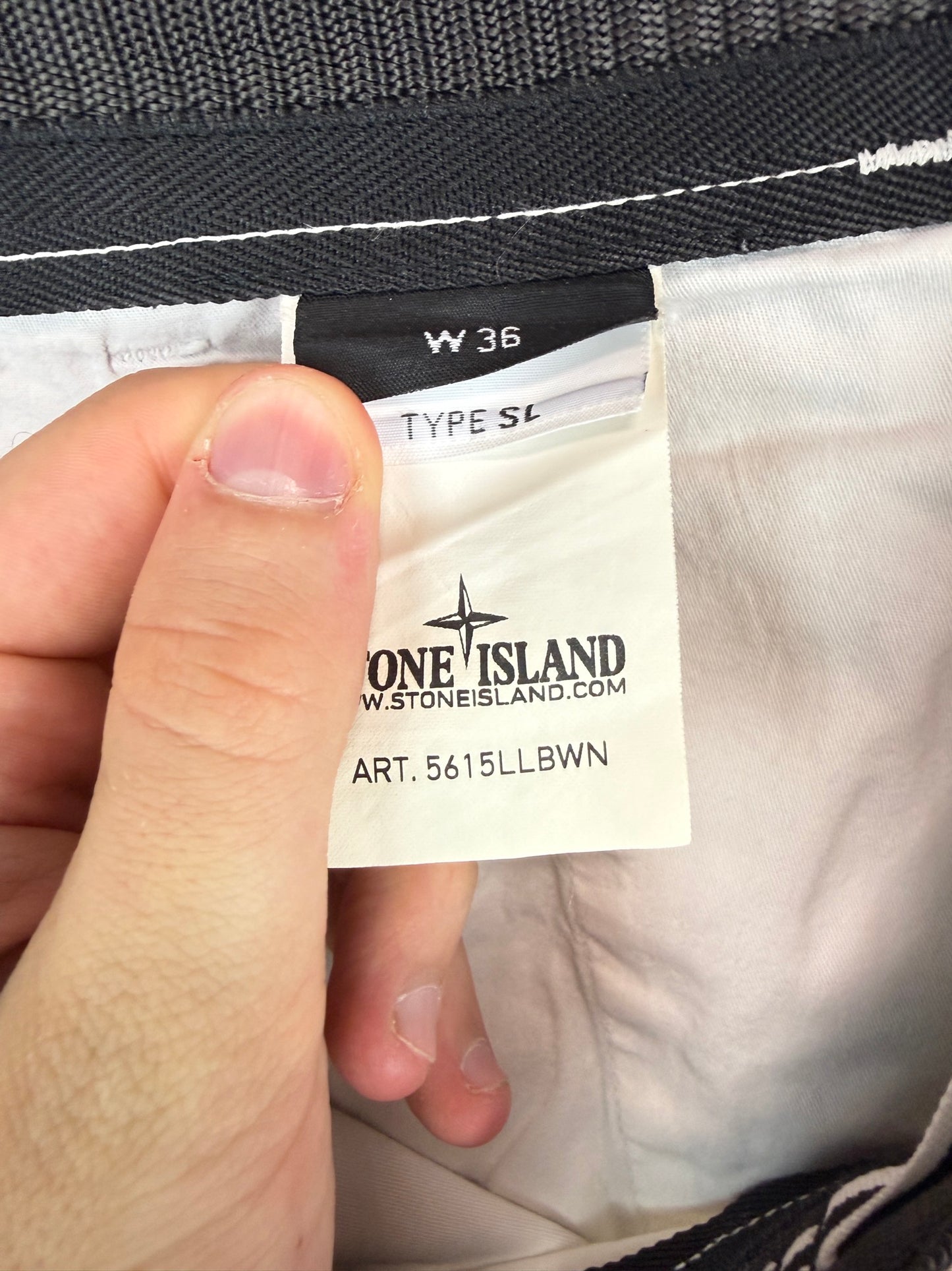 Pantaloncini cargo bianchi Stone Island - Taglia W36