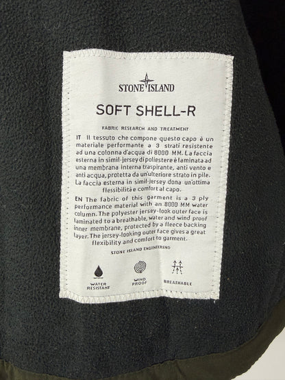 Giacca Soft Shell-R verde con zip e cappuccio a scomparsa Stone Island - Taglia M