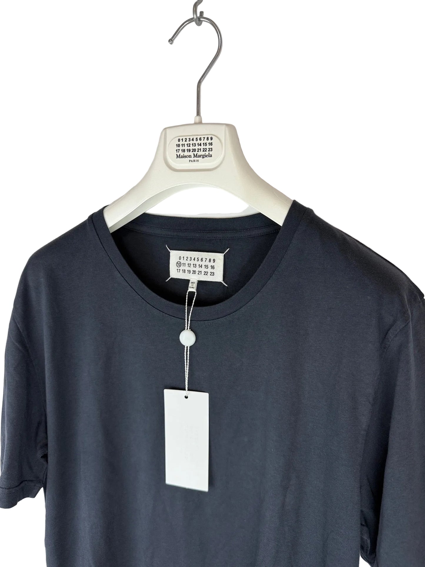 T-shirt blu navy Maison Martin Margiela (nuova con cartellino) - Taglia M