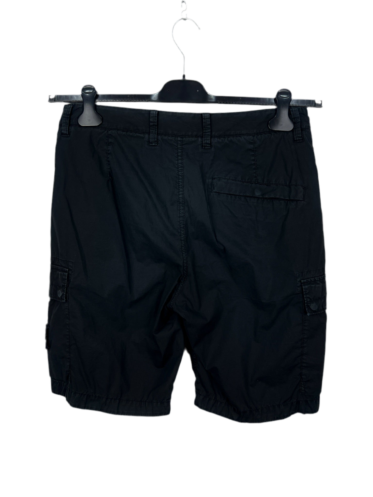Pantaloncini cargo neri Stone Island - Taglia W30