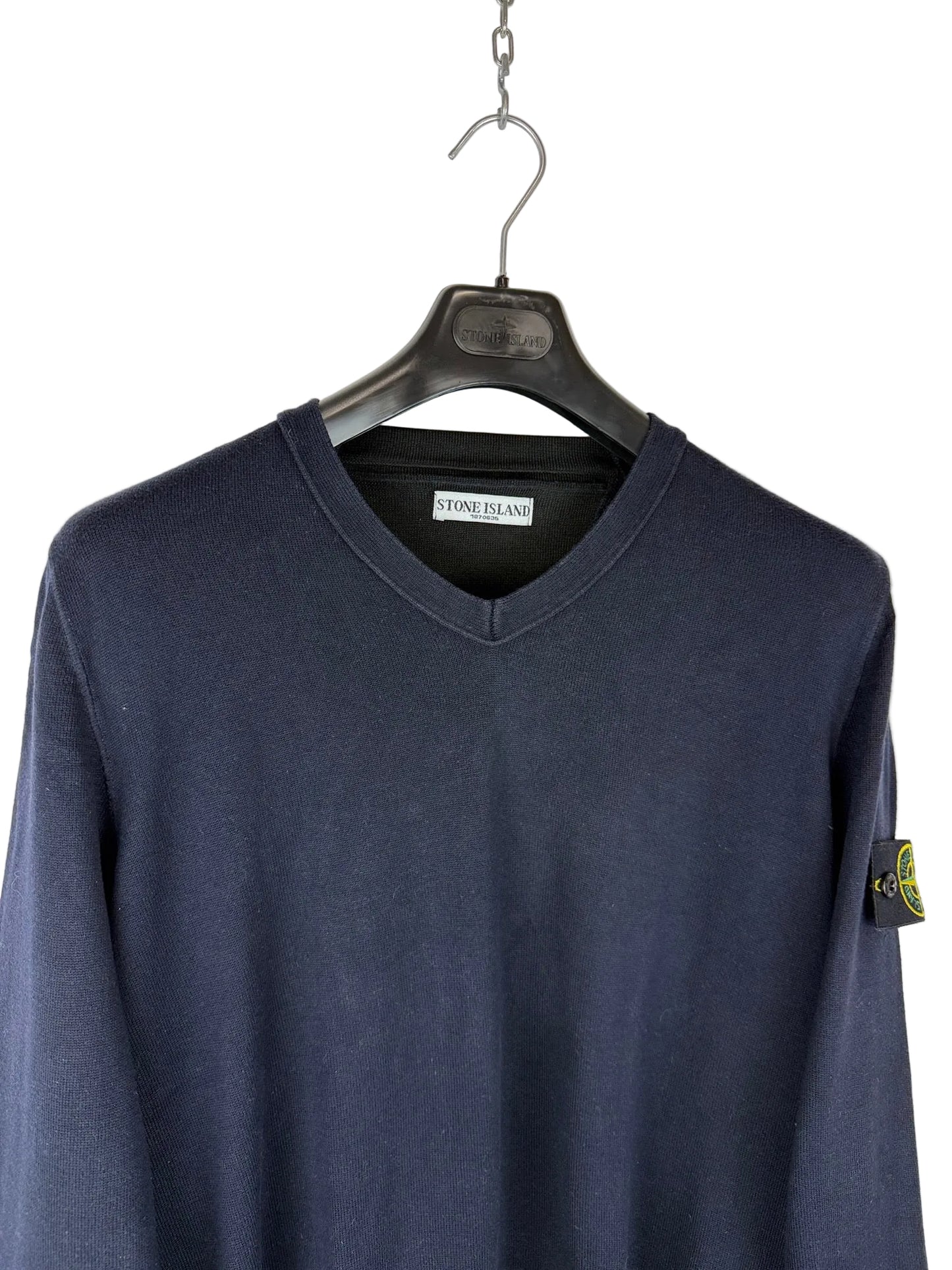 Maglione blu navy con scollo a V Stone Island - Taglia L