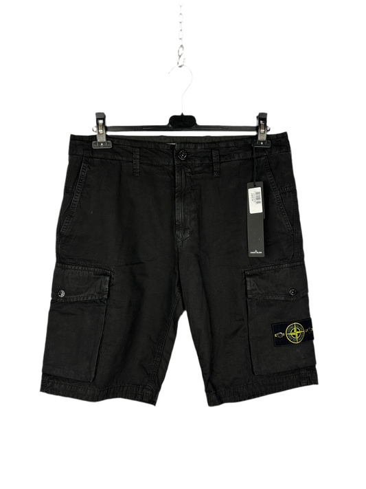 Pantaloncini cargo neri Stone Island (nuovi con cartellino) - Taglia W33