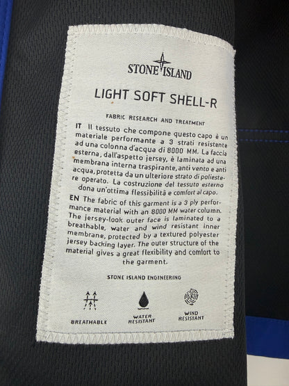 Giacca Light Soft Shell-R blu con zip e cappuccio Stone Island - Taglia S