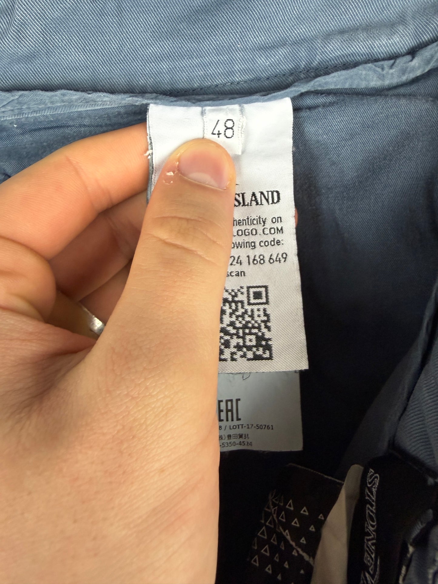 Pantaloni cargo azzurri Stone Island - Taglia W32