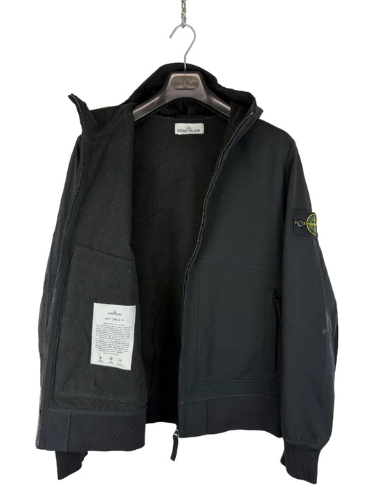 Giacca Soft Shell-R nera con zip e cappuccio Stone Island - Taglia L