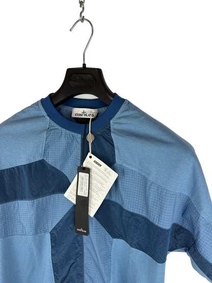 T-shirt blu con logo in Nylon Metal Stone Island (nuova con cartellino) - Taglia M