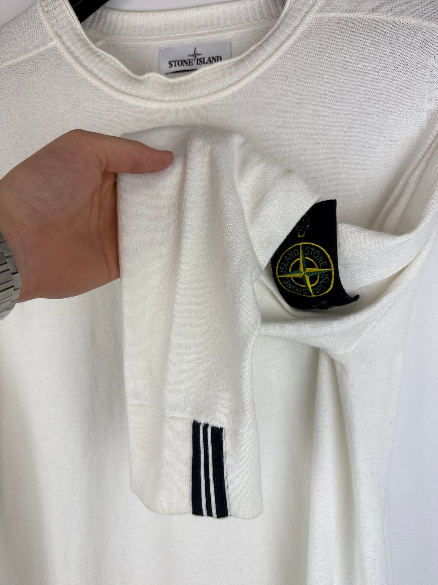 Maglione bianco con strisce sui polsini Stone Island - Taglia XL