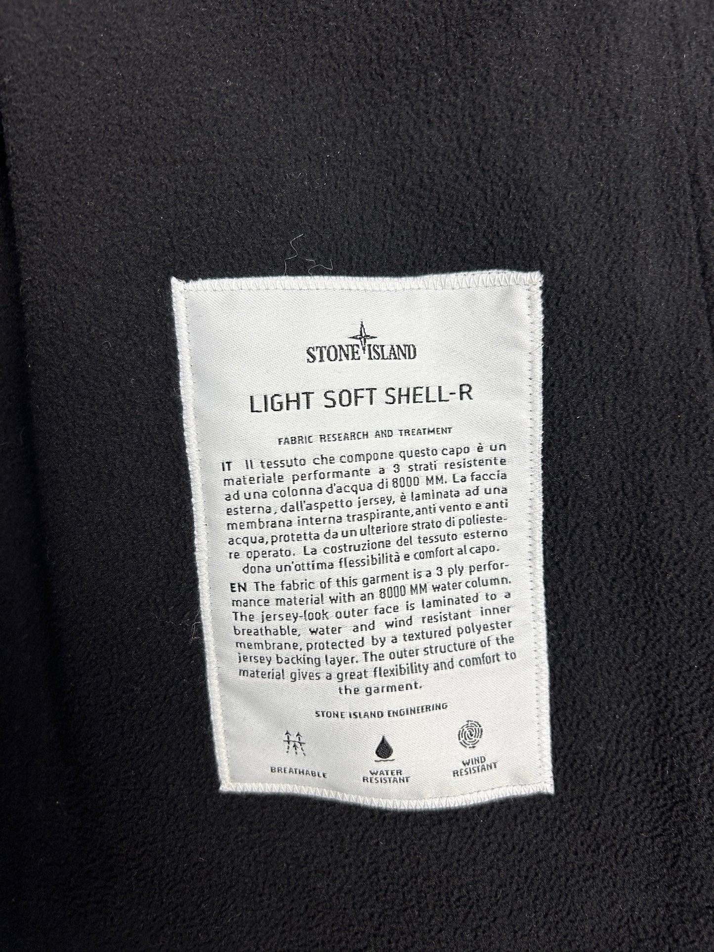 Giacca Prototipo Soft Shell-R nero con zip e cappuccio Stone Island nuovo - Taglia L