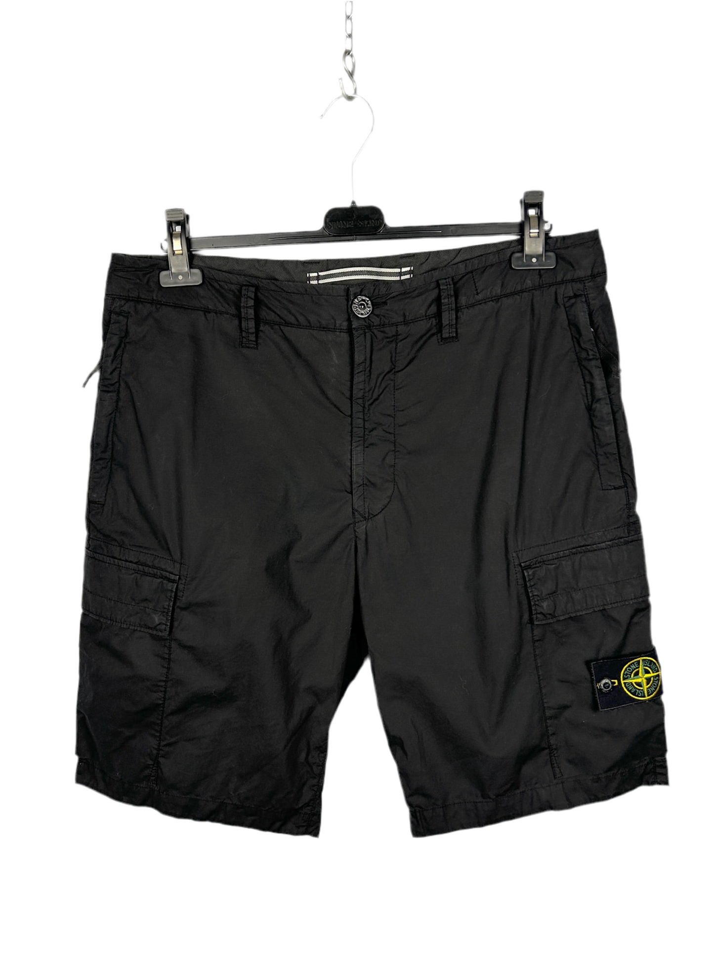 Pantaloncini cargo neri Stone Island - Taglia W33