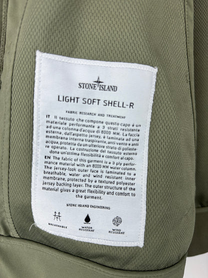Giacca Light Soft Shell-R verde con zip e cappuccio Stone Island - Taglia M