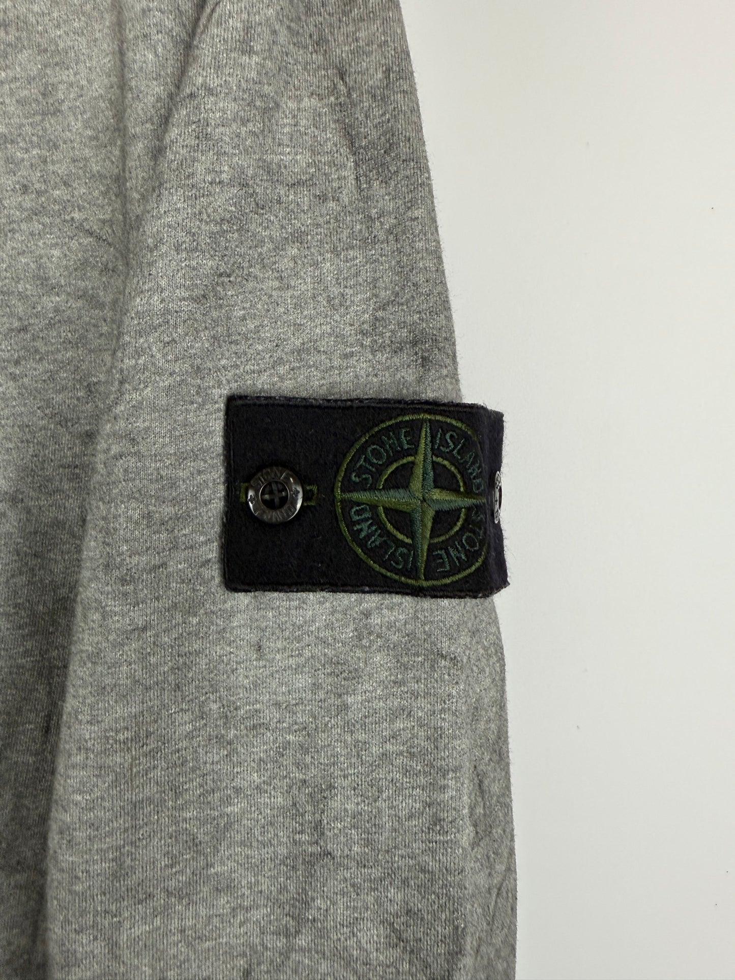 Felpa grigia con trattamento Dust Colour Stone Island - Taglia XL