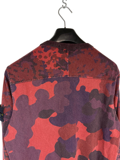 T-shirt a maniche lunghe camo rossa Stone Island - Taglia M