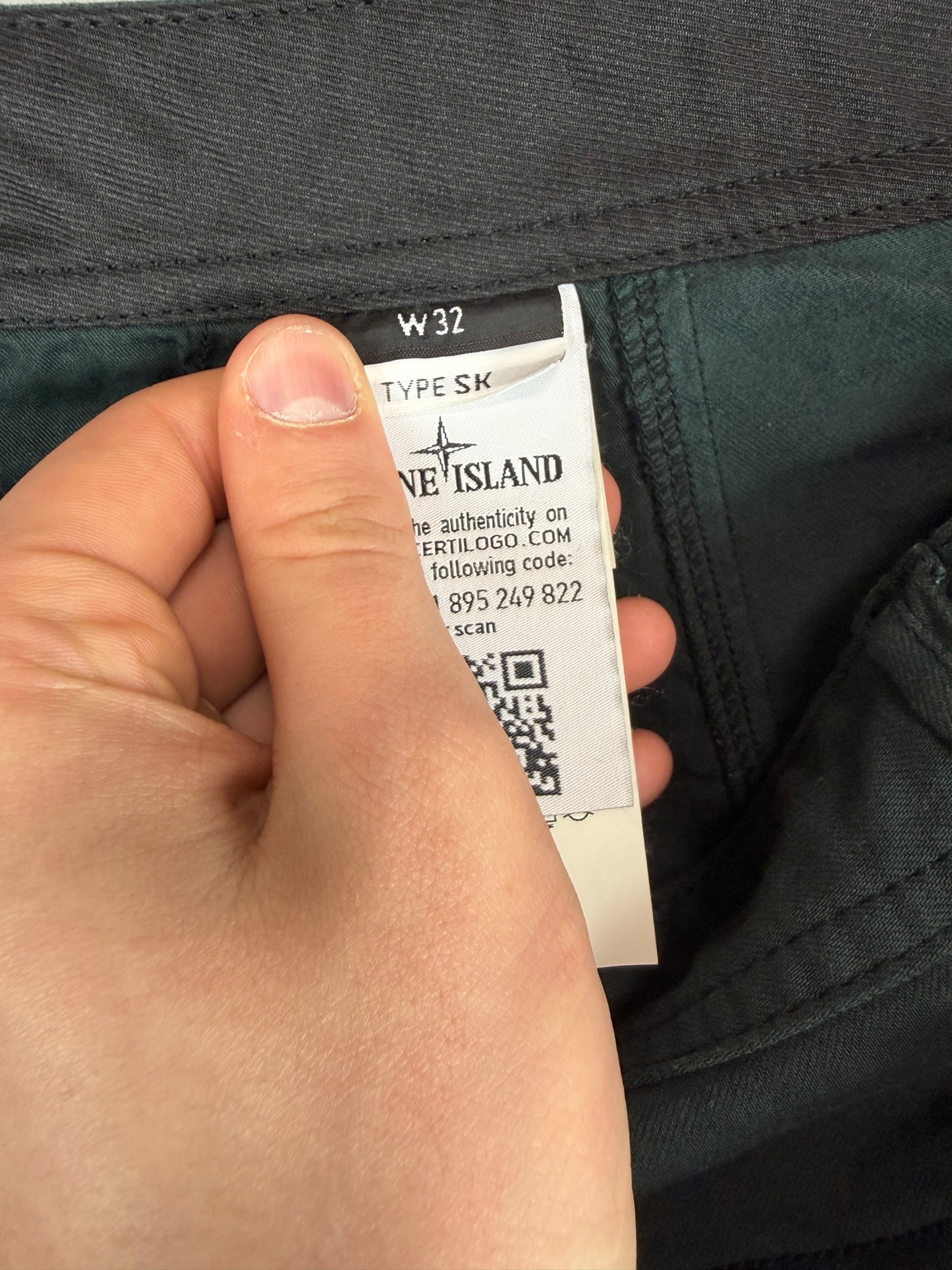 Pantaloni verde petrolio Stellina Stone Island - Taglia W32